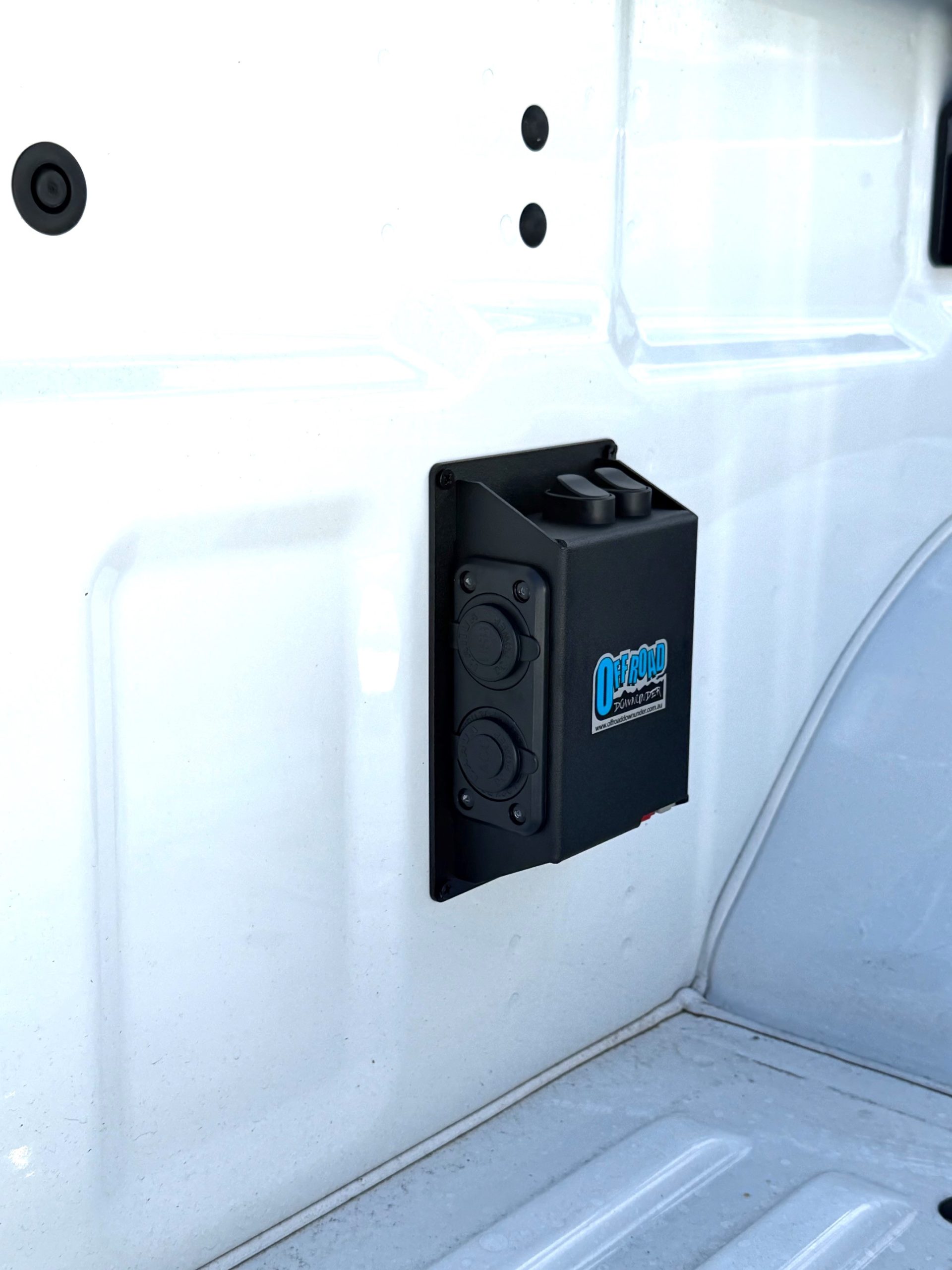 ORD In-tub 12v Accessory Power Box: Universal fit (SKU: UNI-ACCBOX1) - Image 8